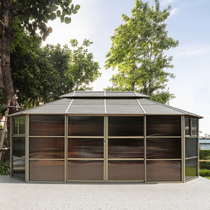 Maison de belvédère en aluminium de 4,35 x 6,20 m avec porte coulissante